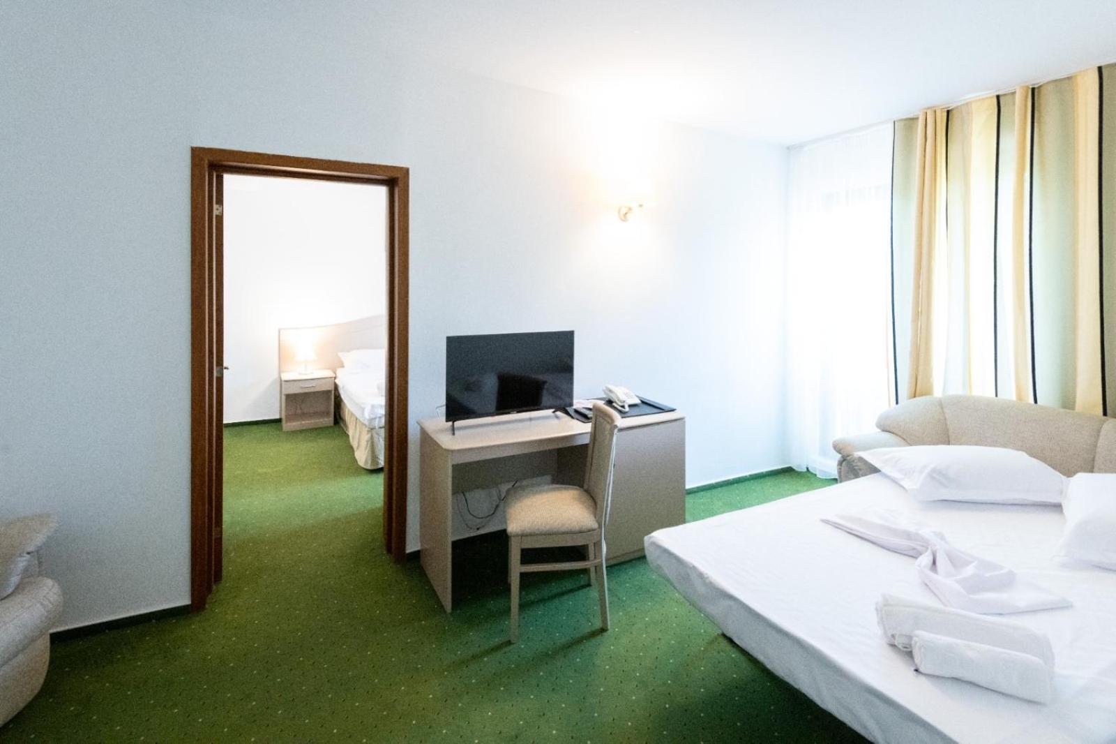 Complex Bran Brad Bega Hotel Eforie Nord Exterior foto